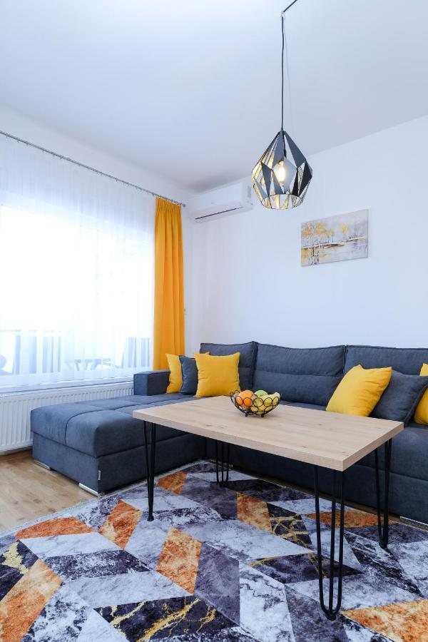 Sara Apartments Visoko Exterior photo